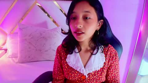 Snapshot of real_doncella_pussy chatting on 06-07-26, 11:47 DONCELLA online show from 06-07-26, 11:47