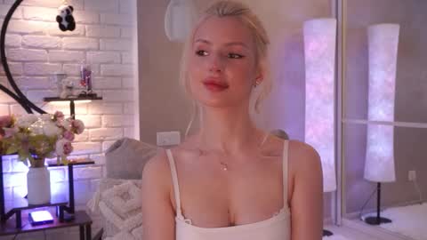 Grace online show from 03-04-26, 06:19