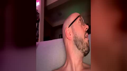 HugeSecret online show from 05-21-26, 01:12