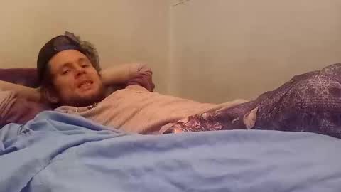 Snapshot of realloving4u162636 chatting on 11-04-25, 06:12 realloving4u162636 online show from 11-04-25, 06:12