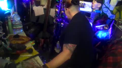 Snapshot of reallyredrum69th chatting on 02-25-26, 03:38 reallyredrum69th online show from 02-25-26, 03:38