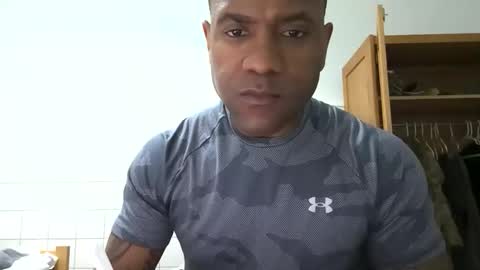 Rey online show from 04-01-26, 04:48