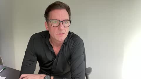 realstuff_ online show from 02-18-26, 09:05