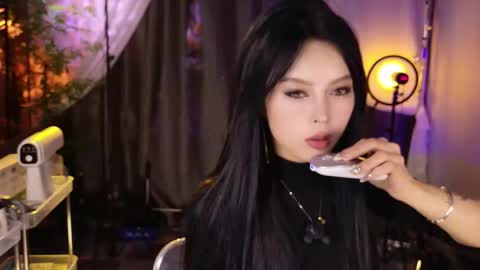 reaowna___ online show from 11-13-25, 02:38