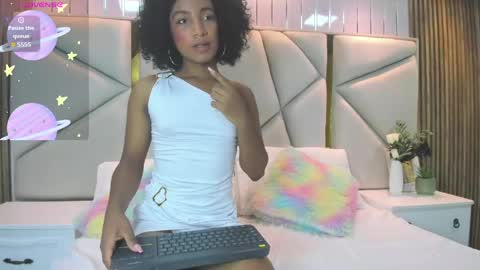 Rebeca online show from 05-24-26, 11:37