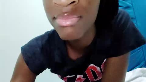 Tu mami Rebecca online show from 05-13-26, 02:09