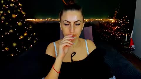 rebecca_diamonds online show from 01-11-26, 07:02