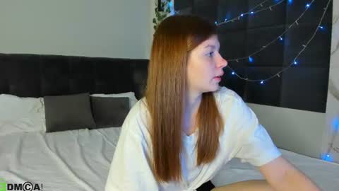 Rebecca online show from 06-24-26, 01:15
