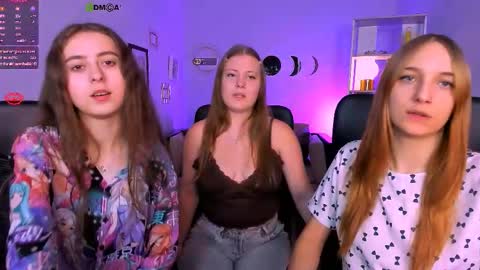 rebecca_smile_ online show from 12-05-25, 01:20