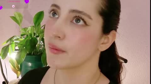 rebeccawhite_meow online show from 06-10-26, 01:06