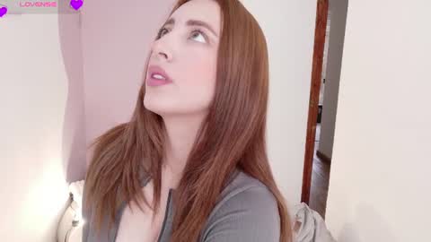 rebeccawhite_meow online show from 08-05-26, 07:06