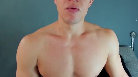 twitter REECET26 instagram RECCETAYLOR online show from 10-23-25, 03:33