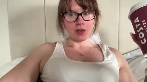 Rosie online show from 04-04-26, 10:24