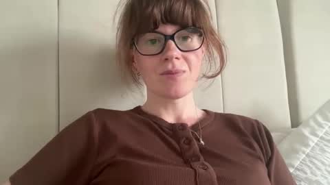 Snapshot of red_head_rosie_69 chatting on 06-02-26, 07:05 Rosie online show from 06-02-26, 07:05