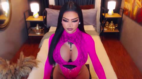 AsianRedivy online show from 12-21-25, 07:43