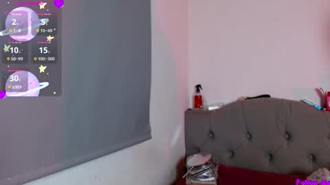 IG   OF red moonn online show from 12-01-25, 05:01