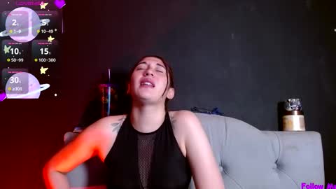 IG   OF red moonn online show from 02-25-26, 04:33