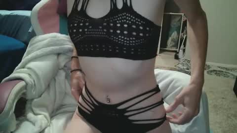 Red online show from 11-24-25, 06:07