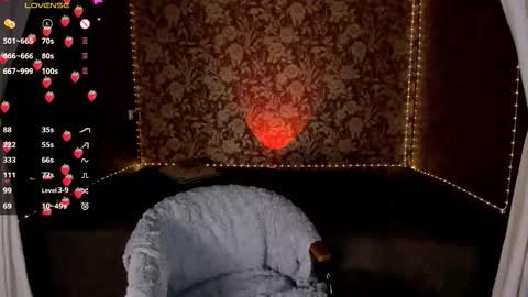 Mia online show from 03-01-26, 05:31