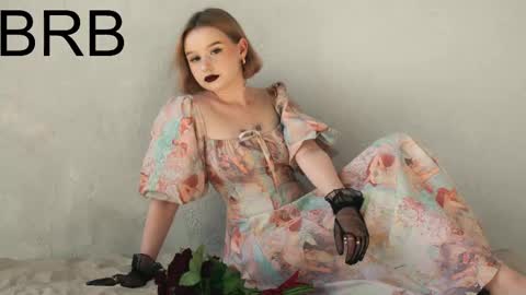 Snapshot of red_queeen chatting on 02-21-25, 08:29 QUEEN OF EVIL online show from 02-21-25, 08:29