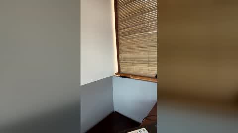 Snapshot of red_savage666 chatting on 02-12-26, 12:22 Red savage online show from 02-12-26, 12:22