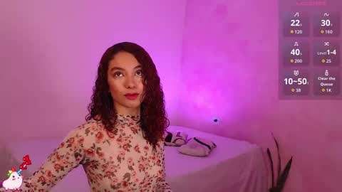 red_velvett0 online show from 09-18-25, 09:11