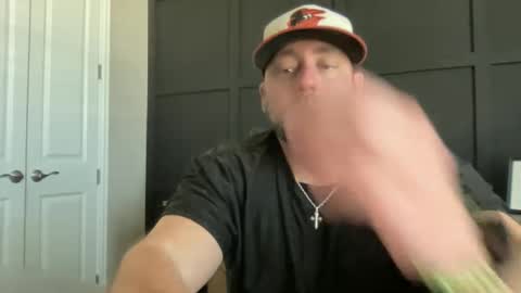 RedBull online show from 03-25-26, 05:52