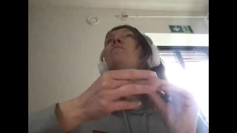Redfox online show from 05-12-26, 10:45