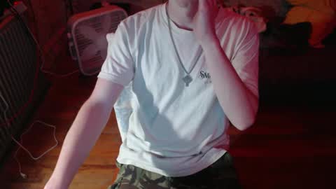 Snapshot of redhead6inch chatting on 09-22-25, 01:18 RedHead6Inch online show from 09-22-25, 01:18