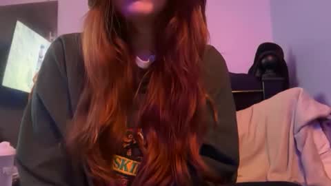 Snapshot of redheadandbigpeenar chatting on 02-27-26, 12:32 Redhead and BigPeenar online show from 02-27-26, 12:32