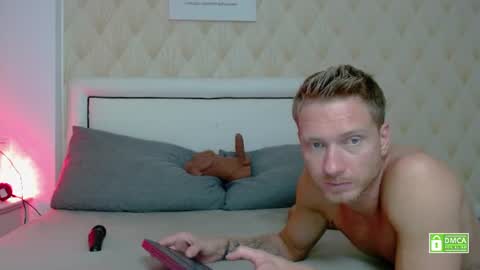 Snapshot of redheadxxl chatting on 07-02-26, 10:49 Steve Blond online show from 07-02-26, 10:49