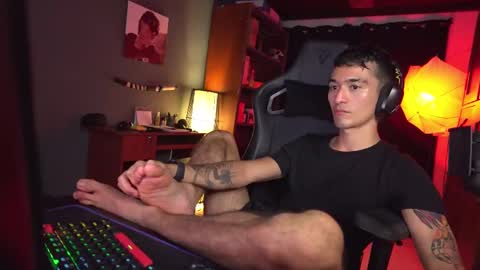 Red online show from 03-04-25, 09:11