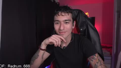 Snapshot of redrum_696 chatting on 06-29-26, 12:39 Red online show from 06-29-26, 12:39