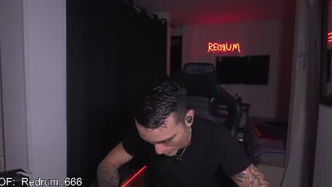 Snapshot of redrum_696 chatting on 07-13-26, 04:04 Red online show from 07-13-26, 04:04