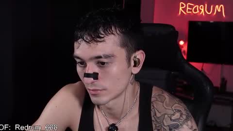 Snapshot of redrum_696 chatting on 07-18-26, 04:27 Red online show from 07-18-26, 04:27