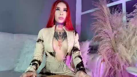 Snapshot of reds_velvet chatting on 06-26-26, 04:06 RED VELVET online show from 06-26-26, 04:06