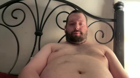 Snapshot of redsman1992 chatting on 02-05-25, 09:25 marlboroboy online show from 02-05-25, 09:25