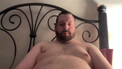 Snapshot of redsman1992 chatting on 02-17-25, 08:52 marlboroboy online show from 02-17-25, 08:52