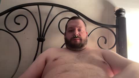 Snapshot of redsman1992 chatting on 02-19-25, 09:17 marlboroboy online show from 02-19-25, 09:17