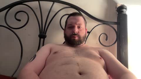 Snapshot of redsman1992 chatting on 03-12-25, 07:35 marlboroboy online show from 03-12-25, 07:35