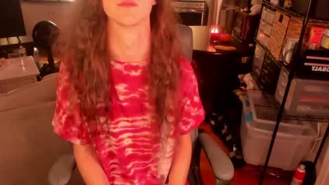 Snapshot of redspider8 chatting on 12-12-24, 12:16 redspider8 online show from 12-12-24, 12:16