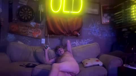 Snapshot of reeferleefer chatting on 07-30-26, 01:04 Lee online show from 07-30-26, 01:04