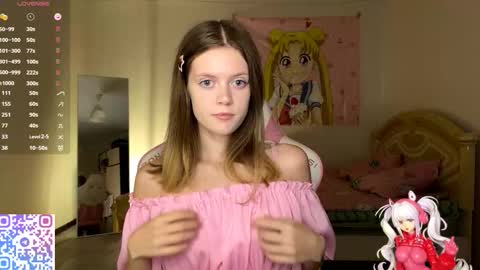 Lucy online show from 10-22-25, 02:17