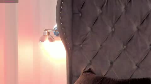 Snapshot of regina_noctixx chatting on 06-16-26, 07:00 Regina online show from 06-16-26, 07:00