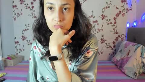 Alisa online show from 11-02-25, 01:24