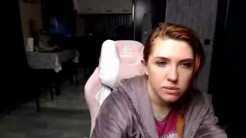 Snapshot of reginasmilee chatting on 04-29-26, 02:48 Regina online show from 04-29-26, 02:48