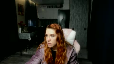 Snapshot of reginasmilee chatting on 04-30-26, 02:51 Regina online show from 04-30-26, 02:51