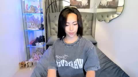 Snapshot of reighnempress chatting on 01-17-26, 01:05 reighnempress online show from 01-17-26, 01:05