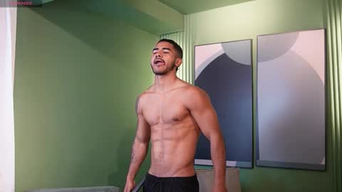 Reik online show from 11-24-25, 12:16