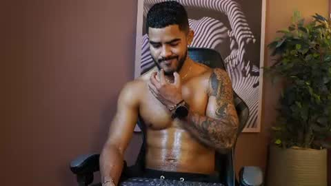 Snapshot of reik_von chatting on 07-10-26, 12:19 Reik online show from 07-10-26, 12:19